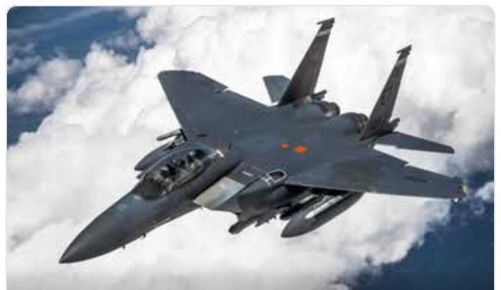 indege nyinshi zāigisirikare cya Leta Zunze Ubumwe za Amerika zahanutse mu gitondo cyo kuri uyu wa 2 Werurwe 2026, abari bazirimo bararokoka.