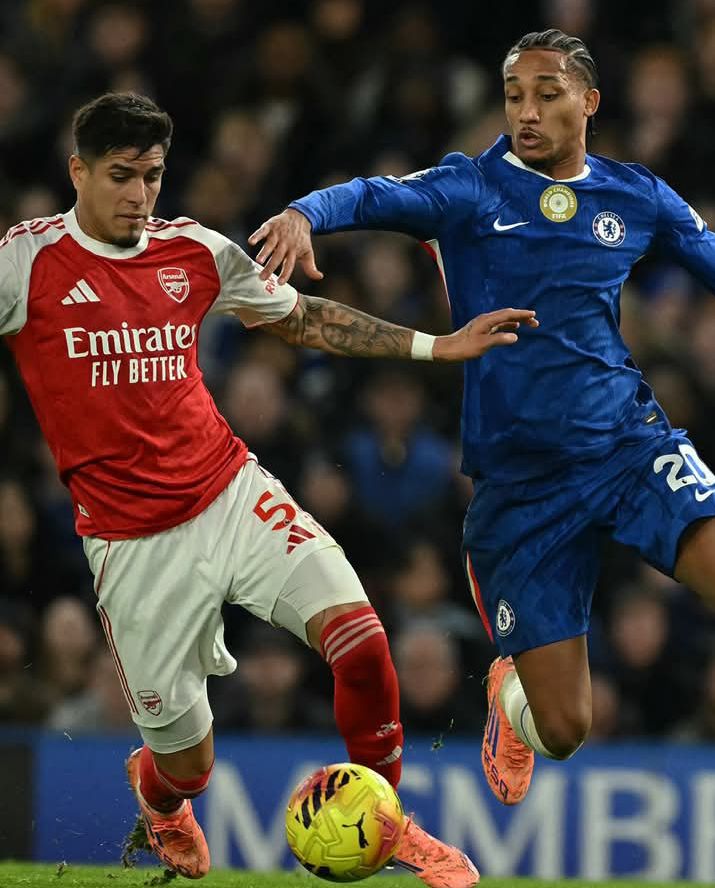 Ikipe ya Chelsea na Arsenal zanganyije igitego 1-1 mu mukino w’Umunsi wa 13 wa Shampiyona y’u Bwongereza wakinirwaga kuri Stamford Bridge, kuri iki Cyumweru.