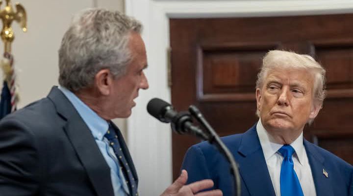 Umukuru w'igihugu cya Leta Zunze Ubumwe z’Amerika, Donald Trump, yamaze gutangaza igitekerezo cy'ibibanza mu masezerano hamwe n'inshuti za NATO, azaha Leta Zunze Ubumwe z’Amerika uburyo bwihariye bwo kugera ku kirwa cya Greenland, kiri mu ngenga y'ubwami bwa Denmark