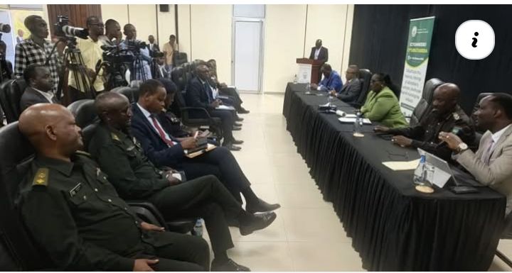 Imanza ibihumbi makumyabiri zakemutse binyuze mu buhuza mu myaka itatu ishize Perezida w’urukiko rw’ikirenga Domitila Mukantaganzwa yavuze ko ubuhuza hagati y’abafitanye amakimbirane buri gutanga umusaruro mwiza kuva mu myaka itatu ishize aho Leta ishyizeho politiki nshya