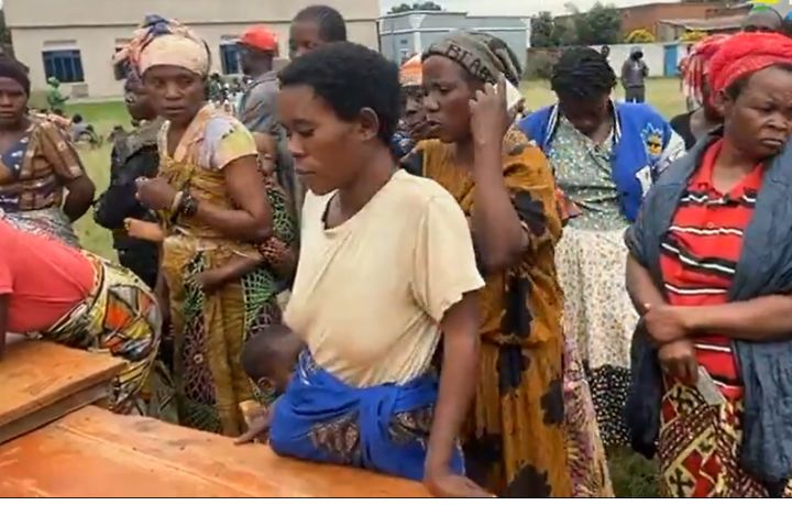 U Rwanda rwakiriye impunzi z’Abanyekongo 526 ziganjemo abana n’abagore bahunze imirwano irimo kubera mu bice bya Kamanyola no mu nkengero zaho.