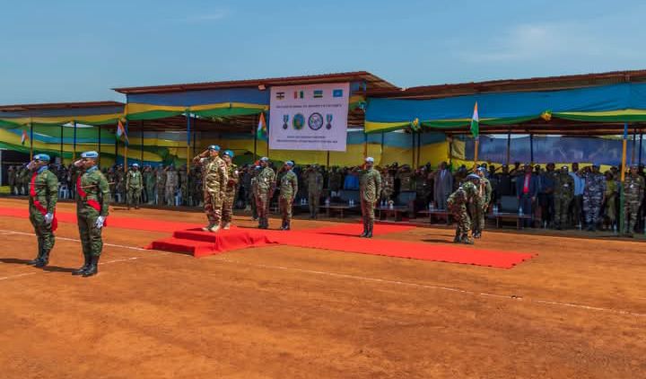 Kuri uyu wa Gatatu, abasirikare b’u Rwanda bari mu butumwa bwo kubungabunga amahoro mu Mujyi wa Bria muri Santarafurika, bahawe imidari y’ishimwe y'Umuryango w'Abibumbye, mu kubashimira ubwitange n'umuhate mu nshingano zabo.