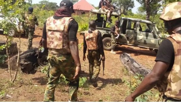 Ubuyobozi bw’Intara ya Kistina yo muri Nigeria bwatangaje ko igisirikare cya Nigeria cyishe amabandi 45 mu mirwano yabereye mu gace ka Danmusa