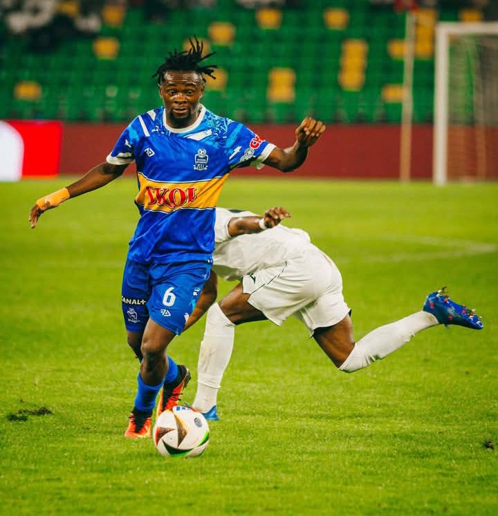 APR fc yatsinze rayon sport 4_1 bihita bituma yegukukana igikombe cya super cup akaba aricyo gikuru kuruta ibindi murwanda APR FC imaze gutwara Super Cup inshuro 4 mu mateka yayo.